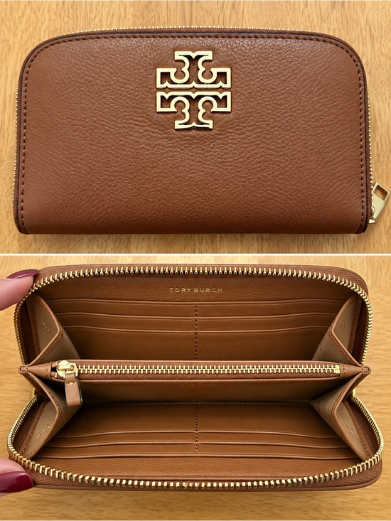 Tory Burch Handbags - Tory Burch Chestnut Brown Zip-Around Logo Wallet
